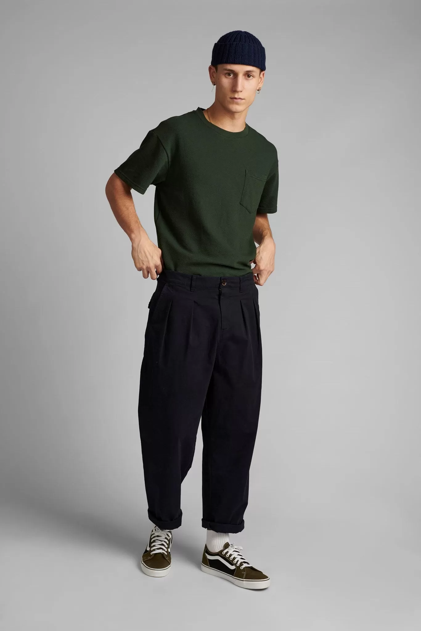 AKJAKOB COTTON PLEAT PANT - Sky Captain