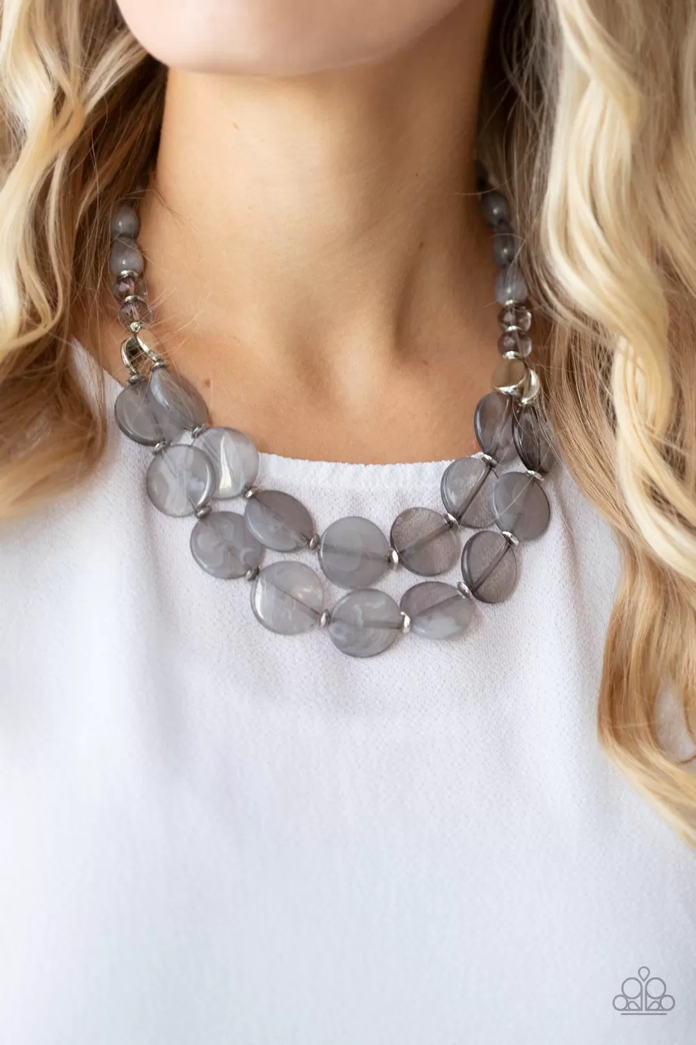 Beach Day Demure - Silver Necklace