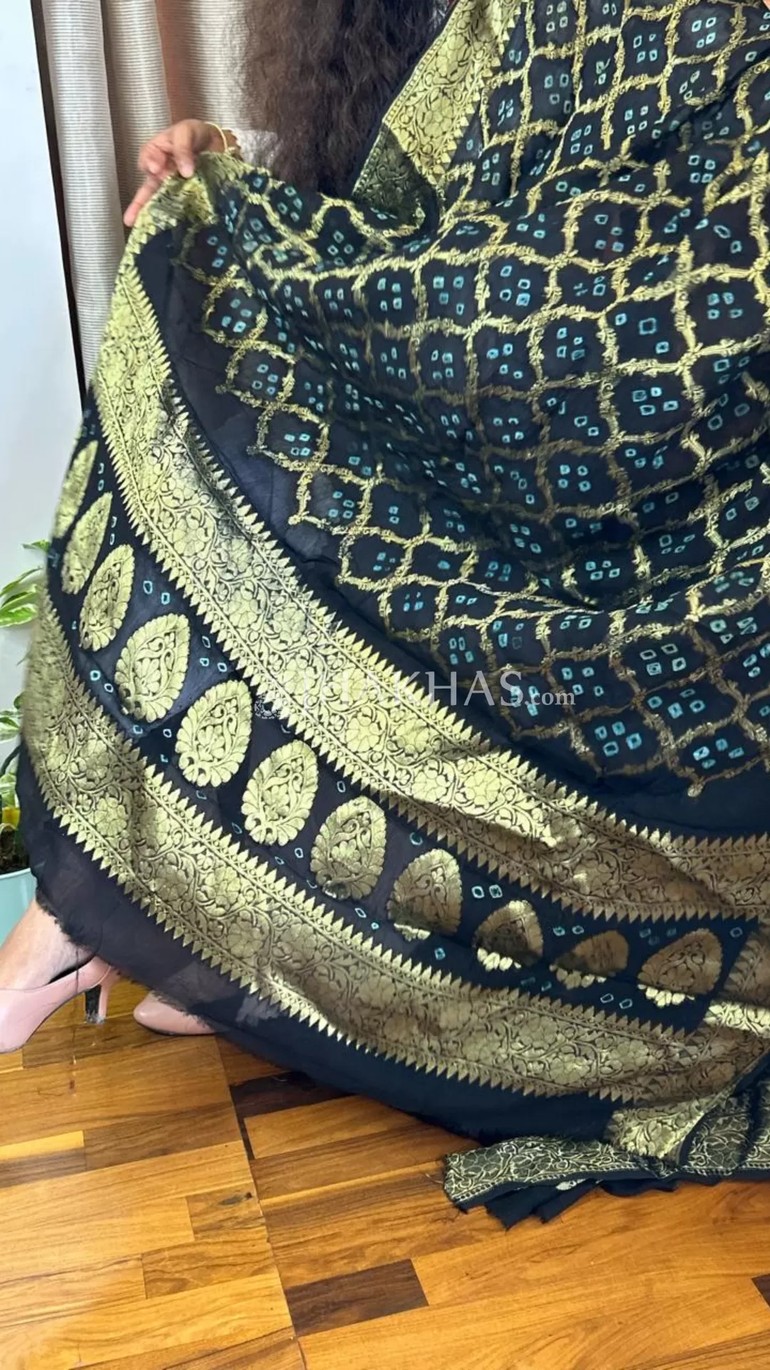 Black Banarasi Gharchola Georgette Dupatta