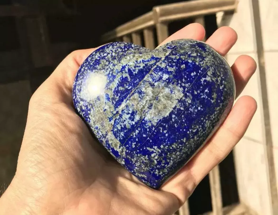 Blue Lapis Lazuli Heart