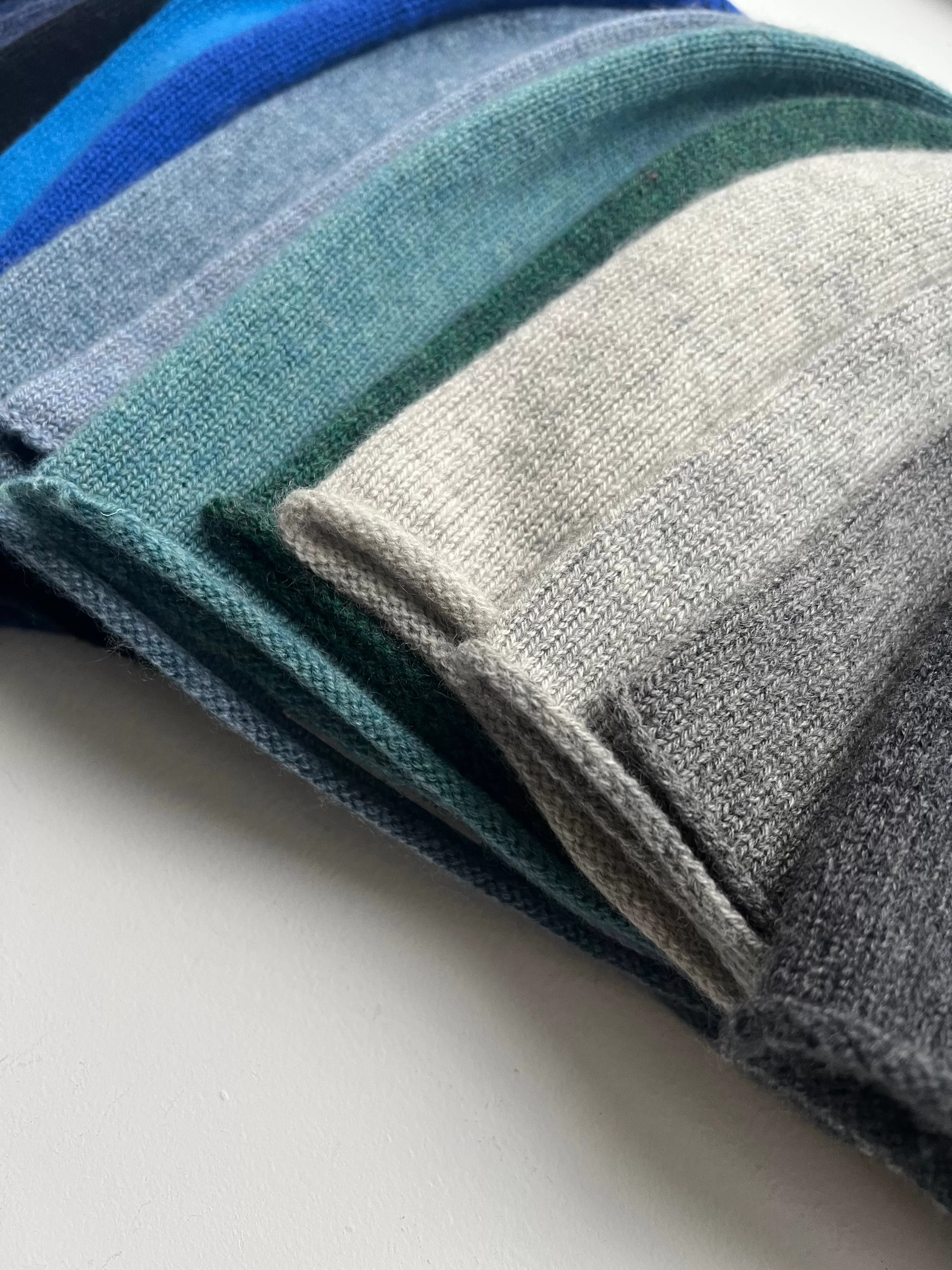 Cashmere Toques | 27 Colours