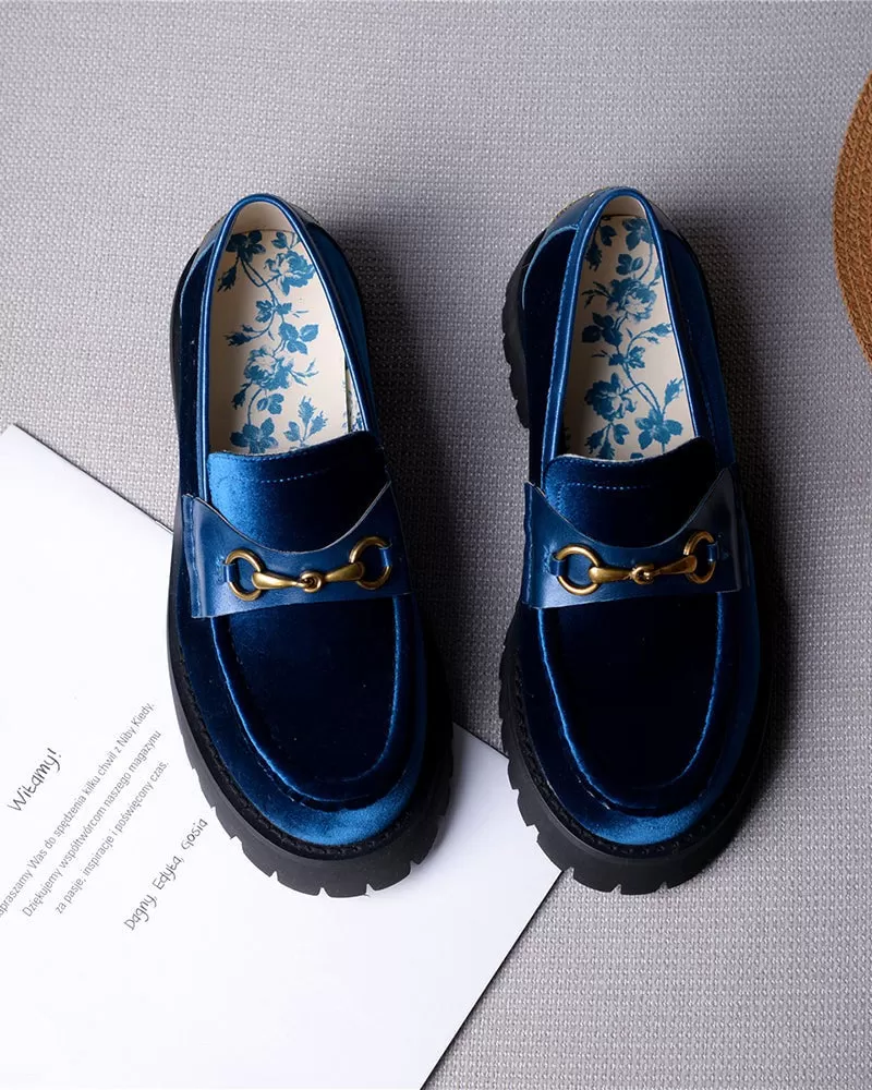 Classic Metal Buckle Bee Embroidery Velvet Mid Heel Platform Leather Loafers