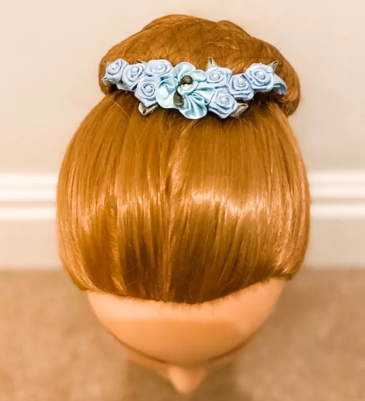 Floral Buns - Bun Garland with Pin Loops