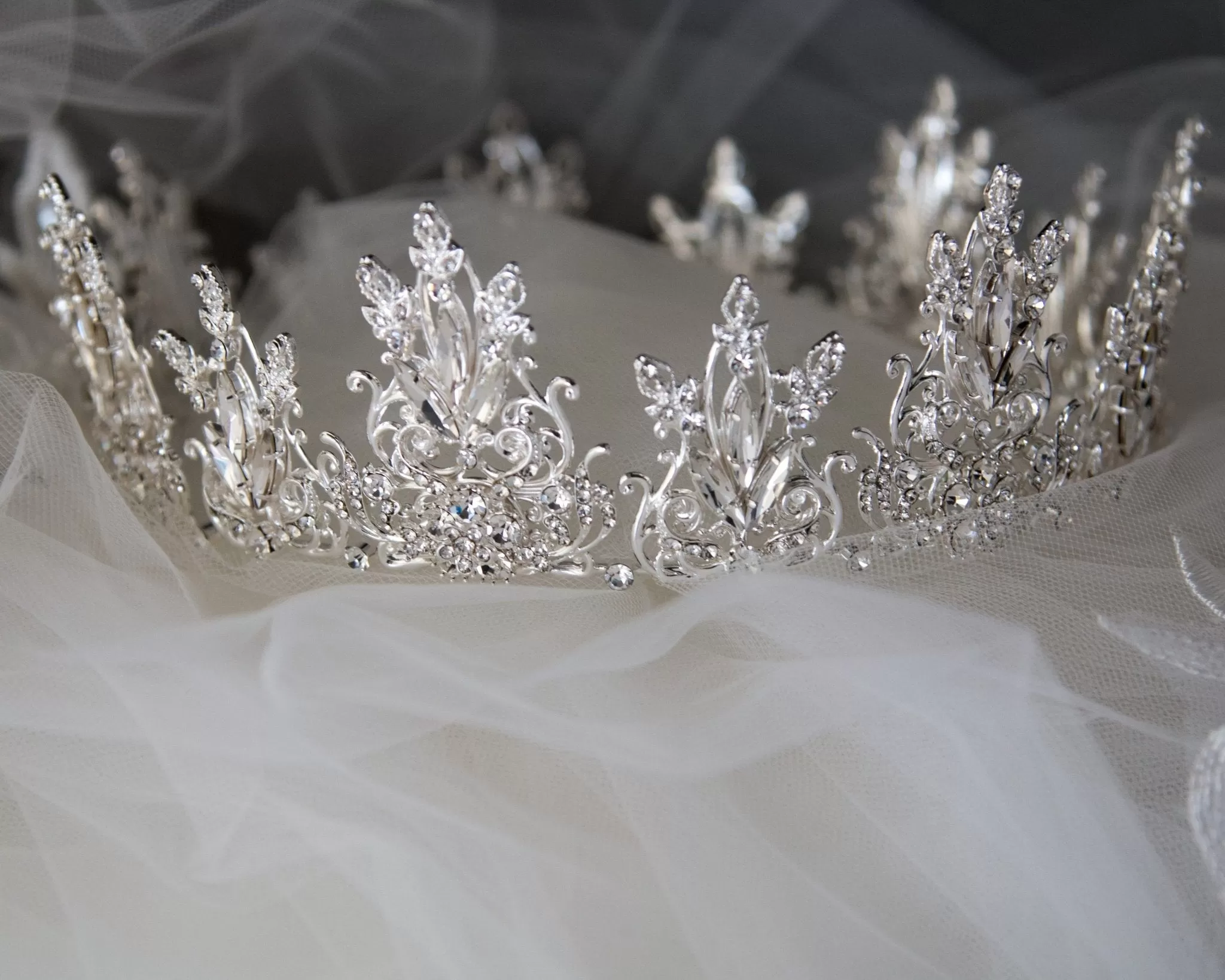 Full Circle Marquise Filigree Wedding Crown