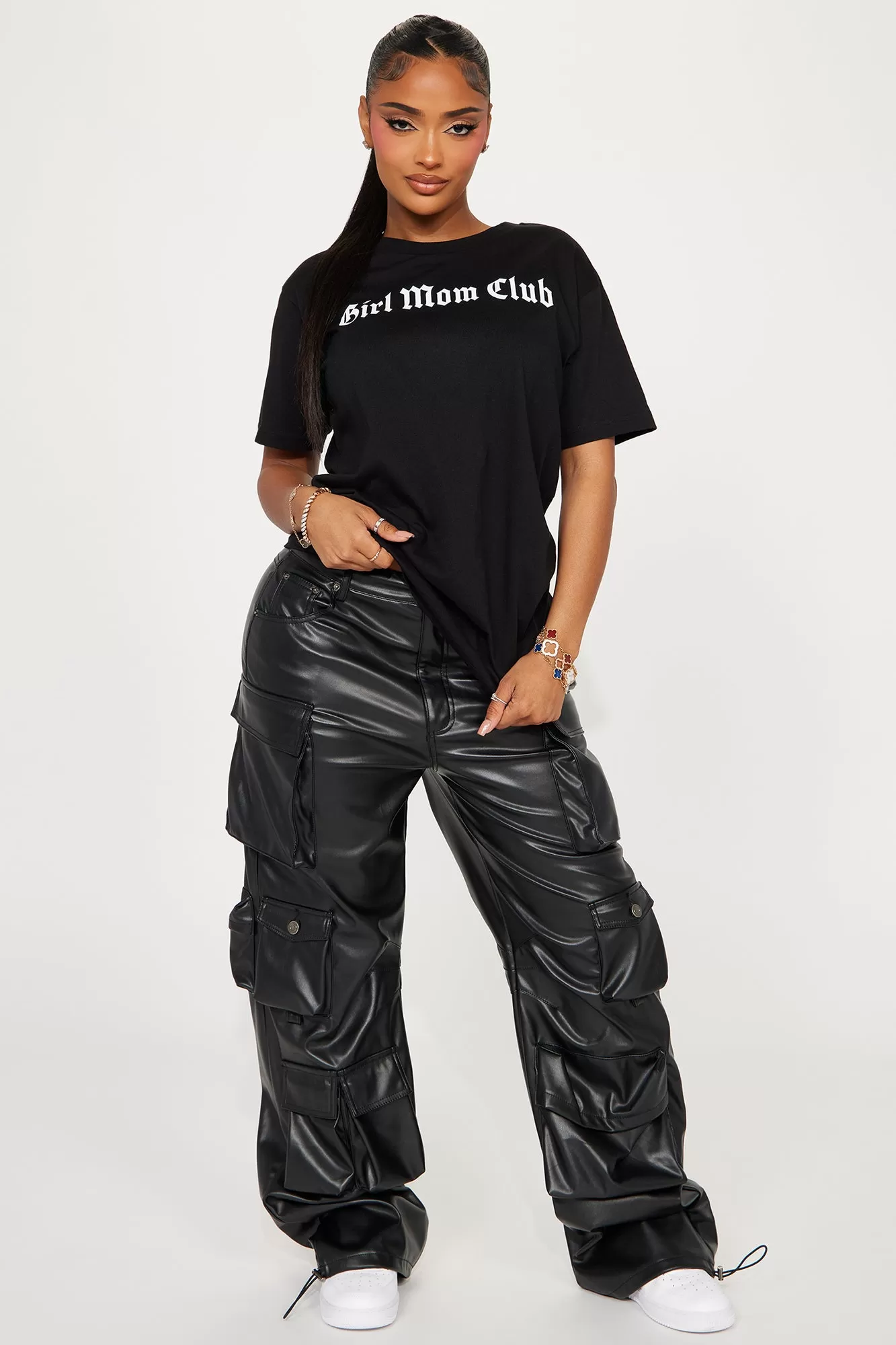 Girl Mom Club Tshirt - Black