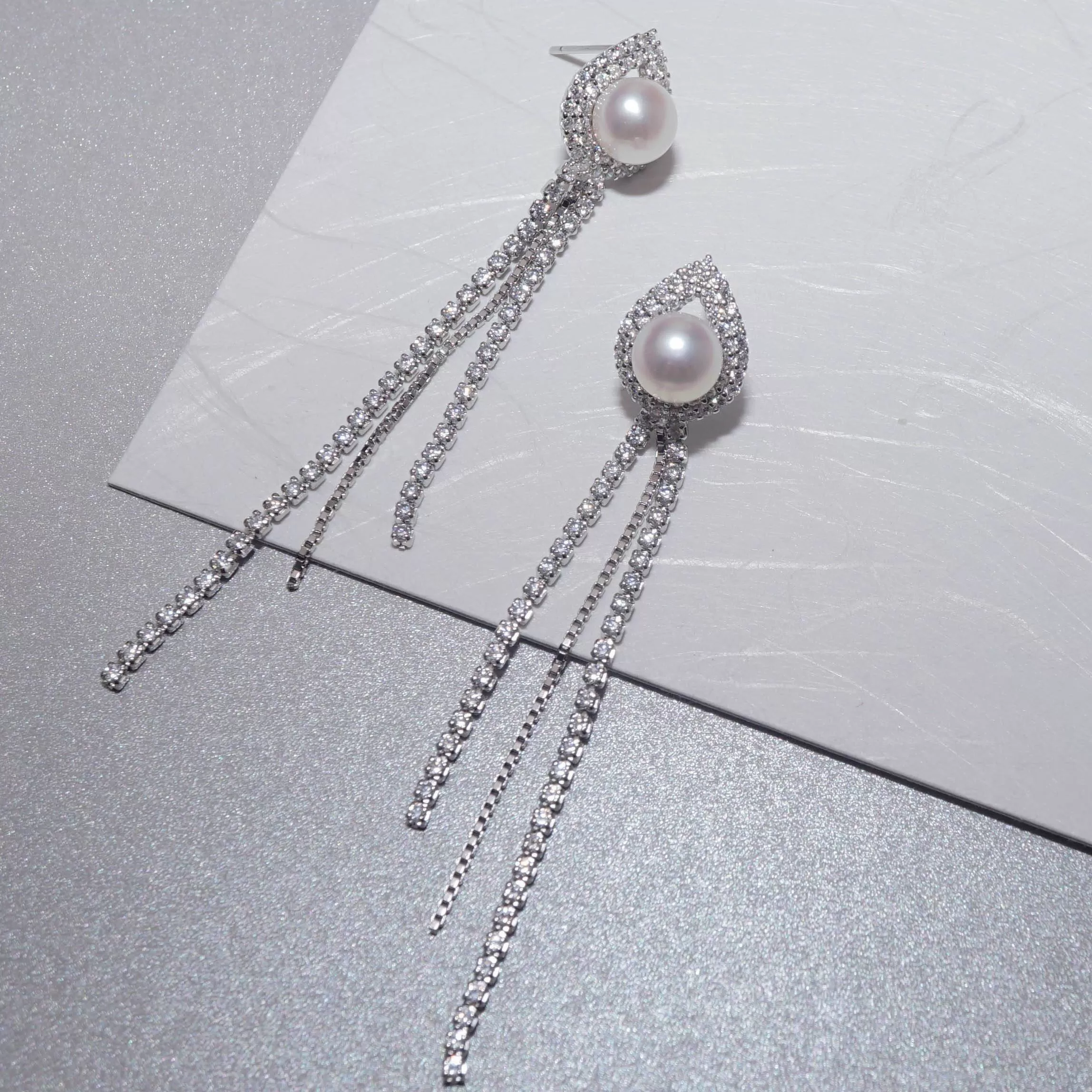 New Yorker Freshwater Pearl Earrings WE00174