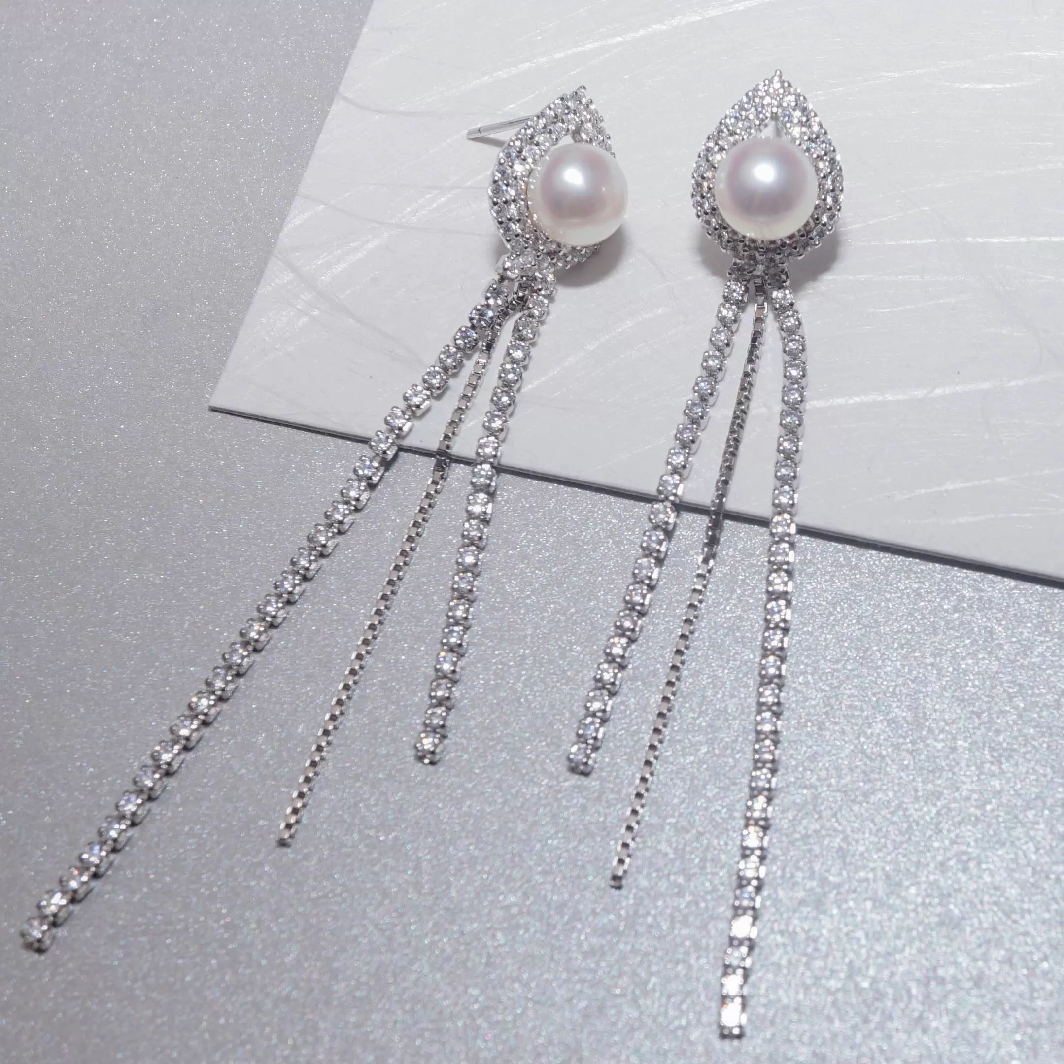 New Yorker Freshwater Pearl Earrings WE00174