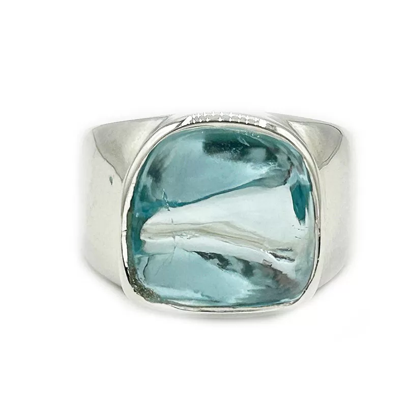 Vaarin Blue Topaz Cabochon Ring