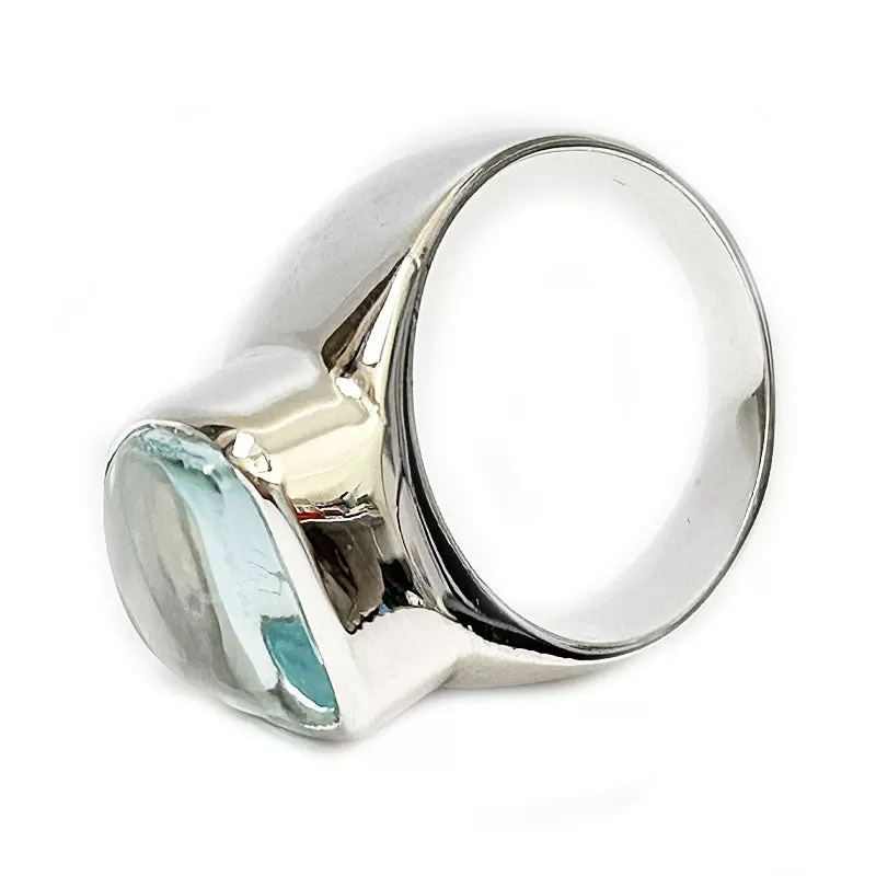 Vaarin Blue Topaz Cabochon Ring