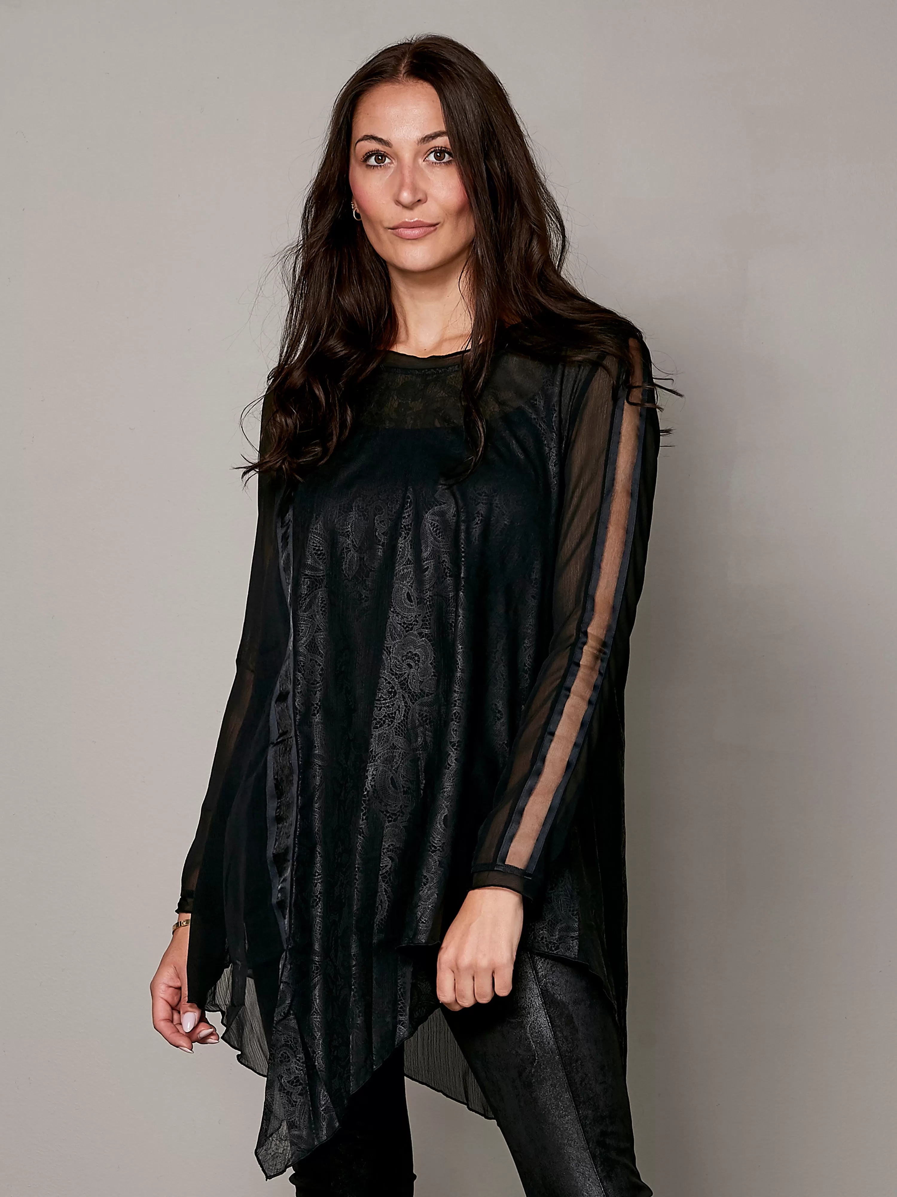 VALJA tunic - Black