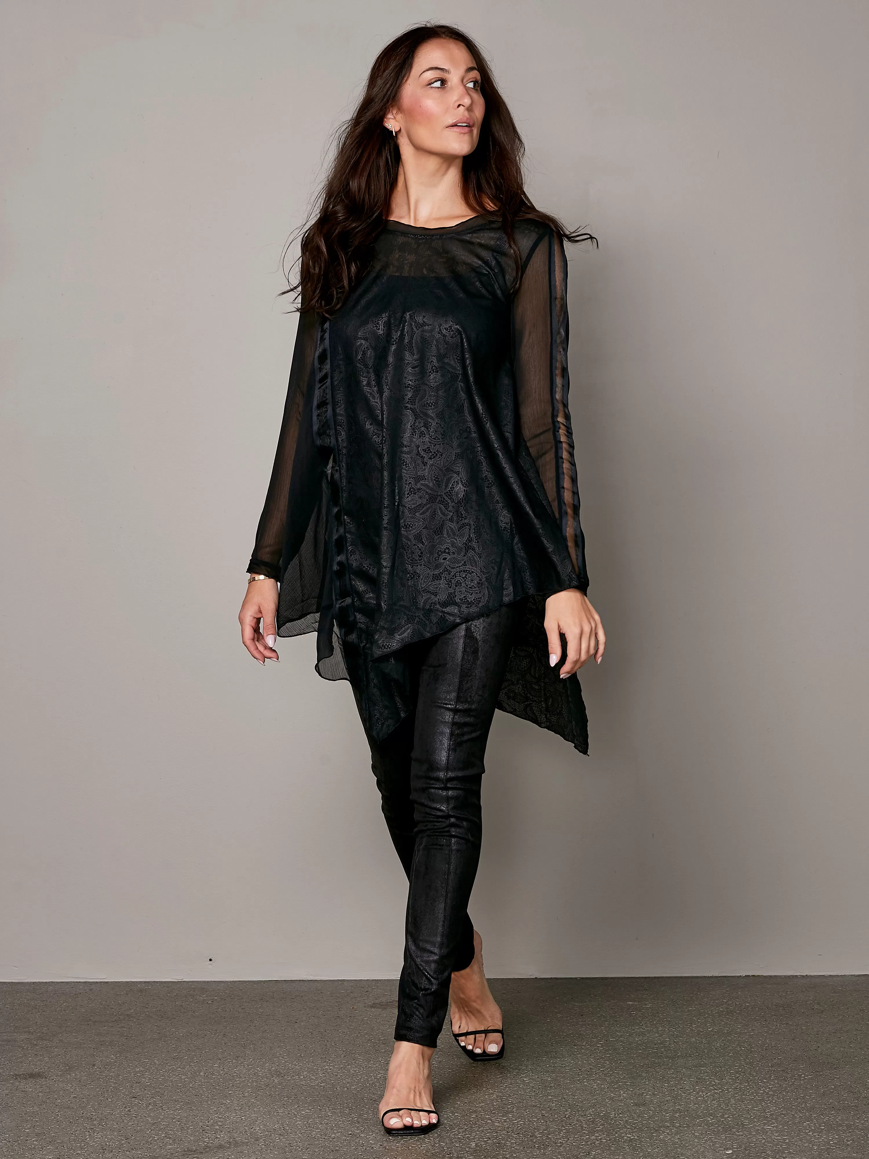 VALJA tunic - Black