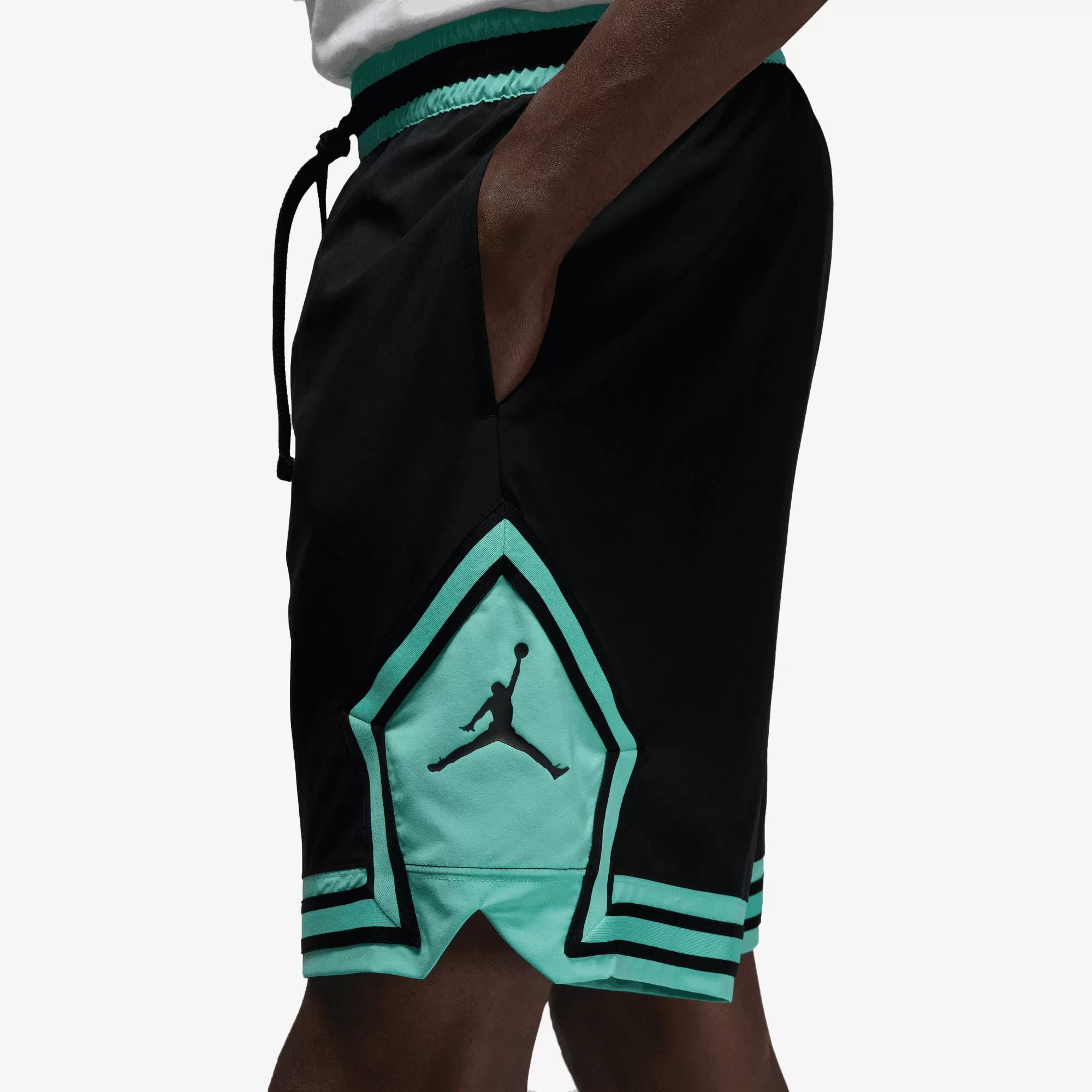 WOVEN DIAMOND SHORTS 'BLACK/TROPICAL TWIST/BLACK'